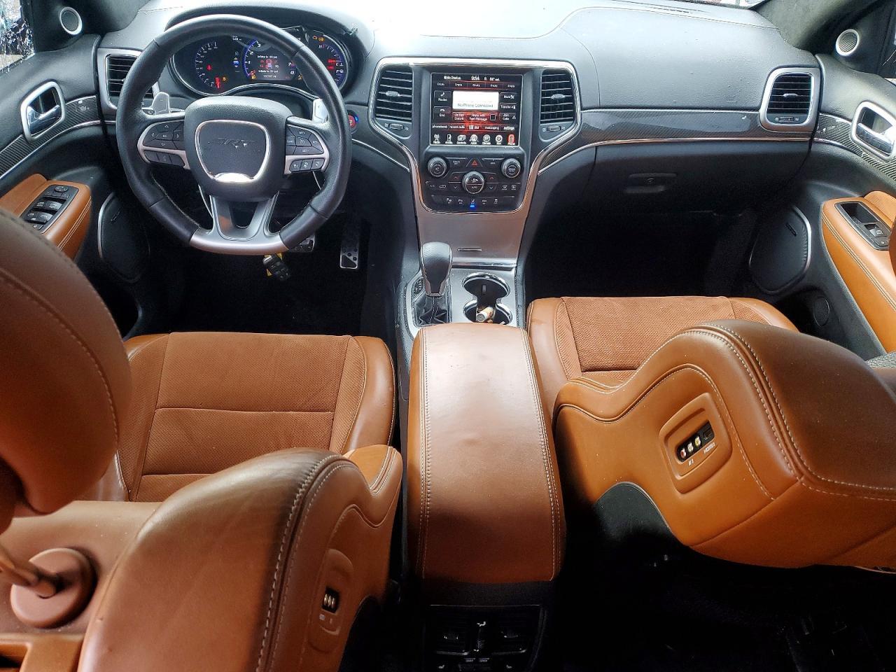 2017 Jeep Grand Cherokee Srt-8 - zdjęcie 8