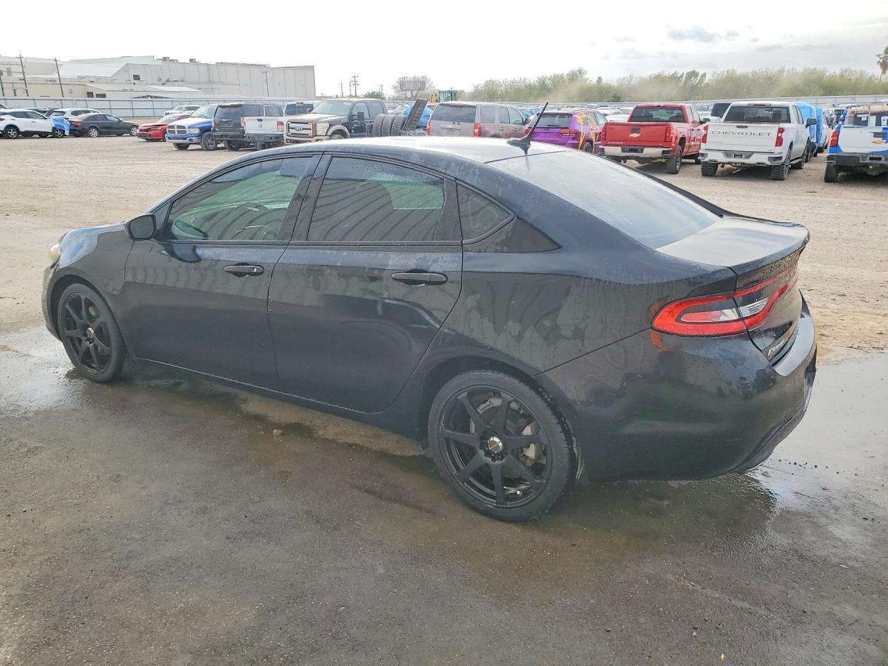 2015 Dodge Dart Sxt - zdjęcie 2