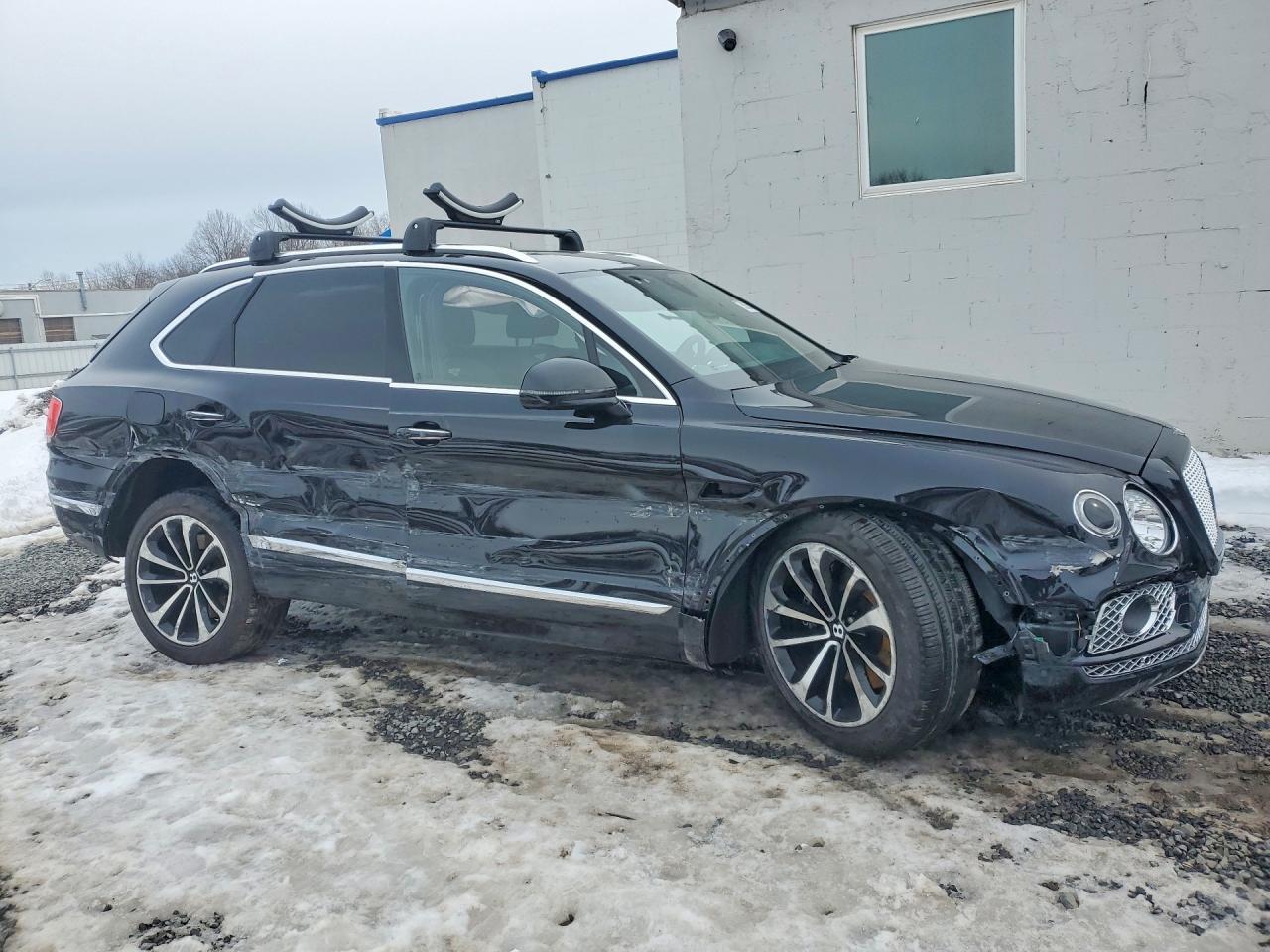 2017 Bentley Bentayga - zdjęcie 4