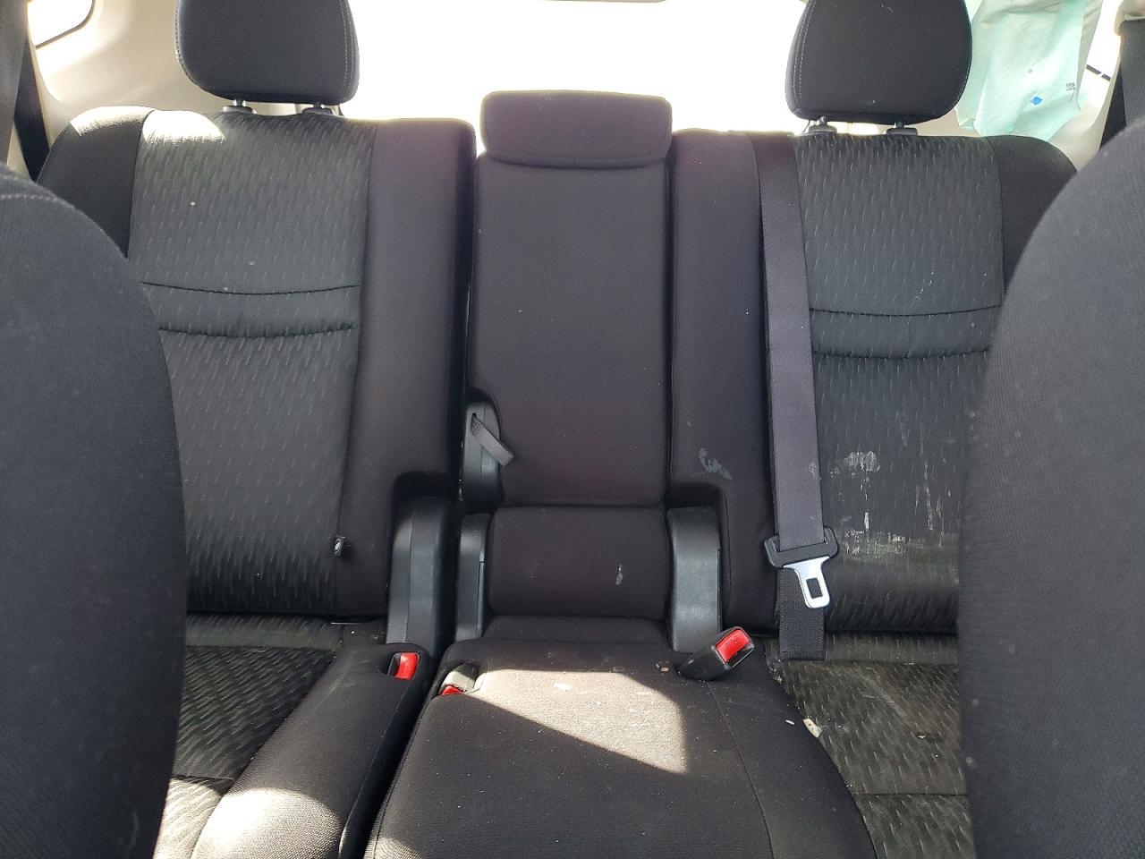 2020 Nissan Rogue S - zdjęcie 10