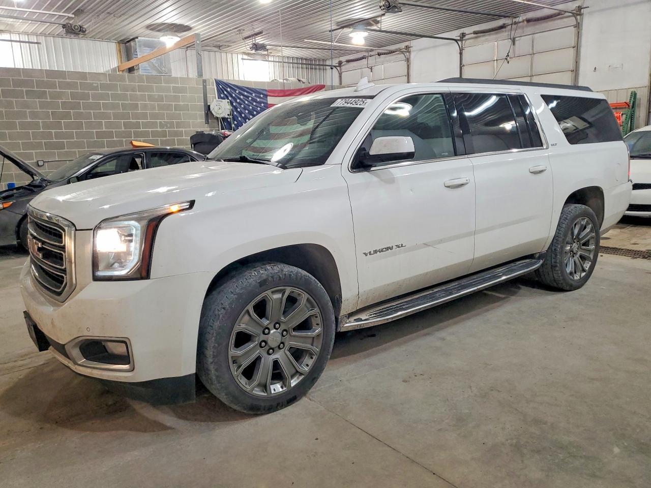 2018 GMC Yukon Xl K1500 Slt - zdjęcie główne