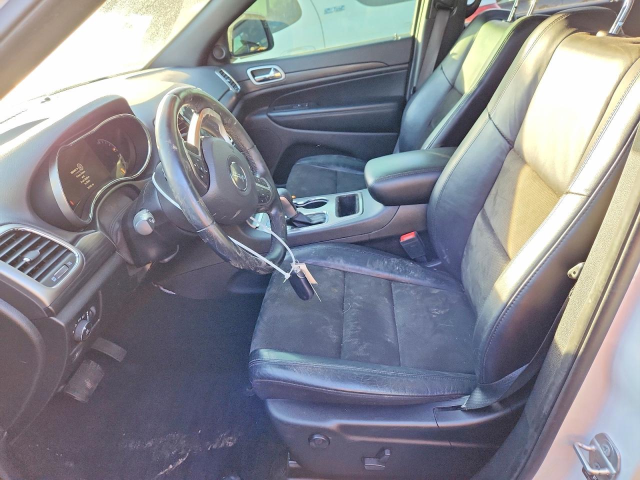 2021 Jeep Grand Cherokee Laredo - zdjęcie 7