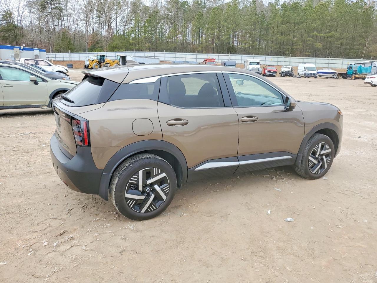 2025 Nissan Kicks Sv - zdjęcie 3