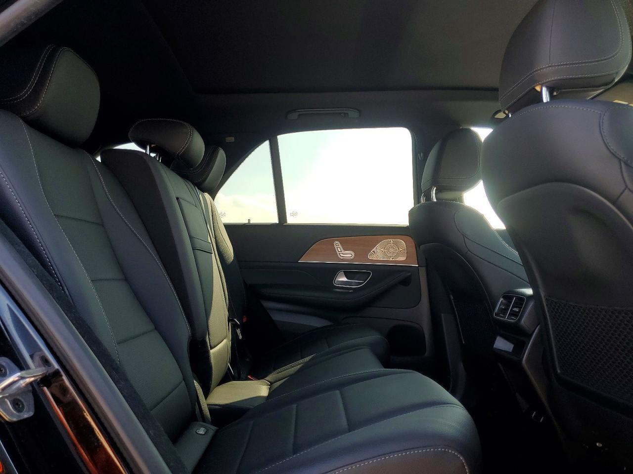 2025 Mercedes-Benz Gle 350 4Matic - zdjęcie 11