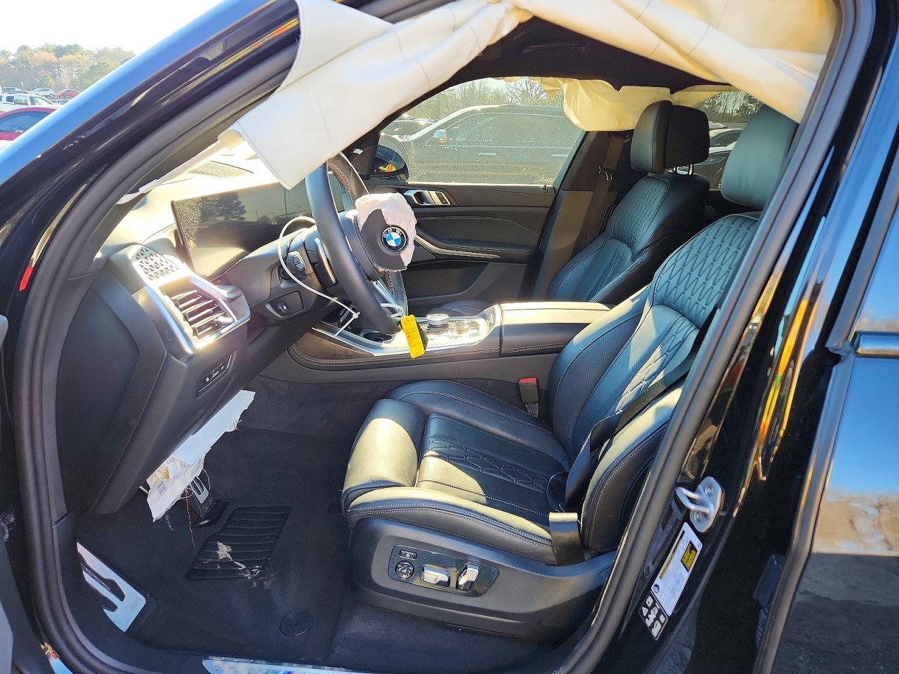 2026 BMW X7 M60I - zdjęcie 7