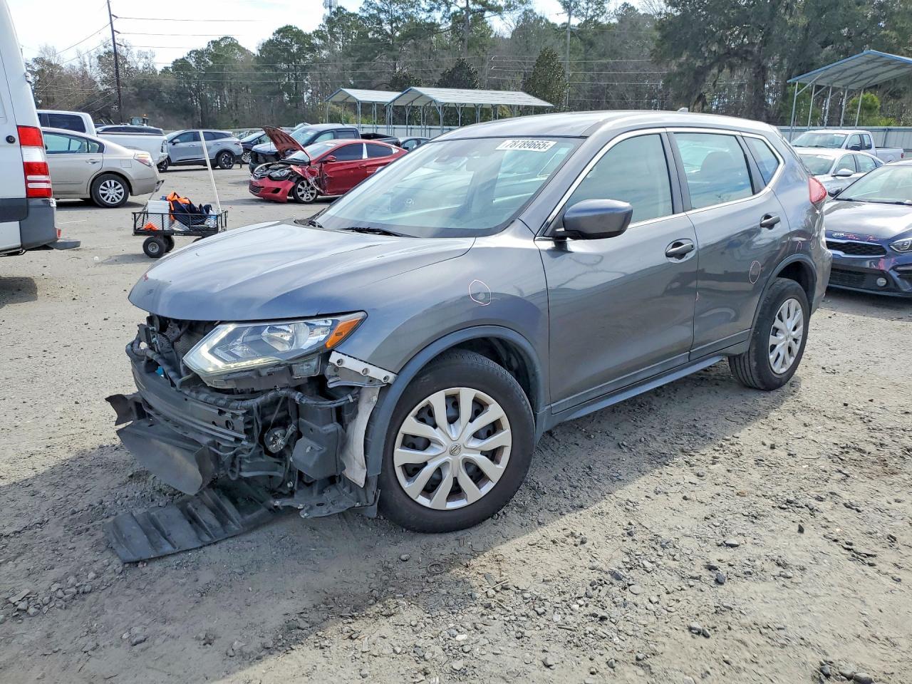 2019 Nissan Rogue S - zdjęcie główne