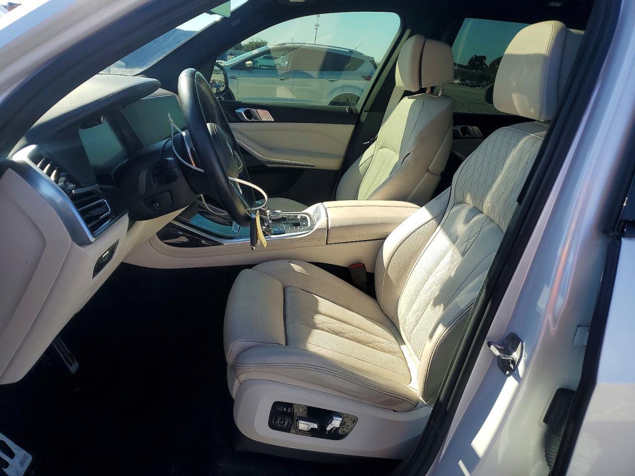 2022 BMW X7 M50I - zdjęcie 7