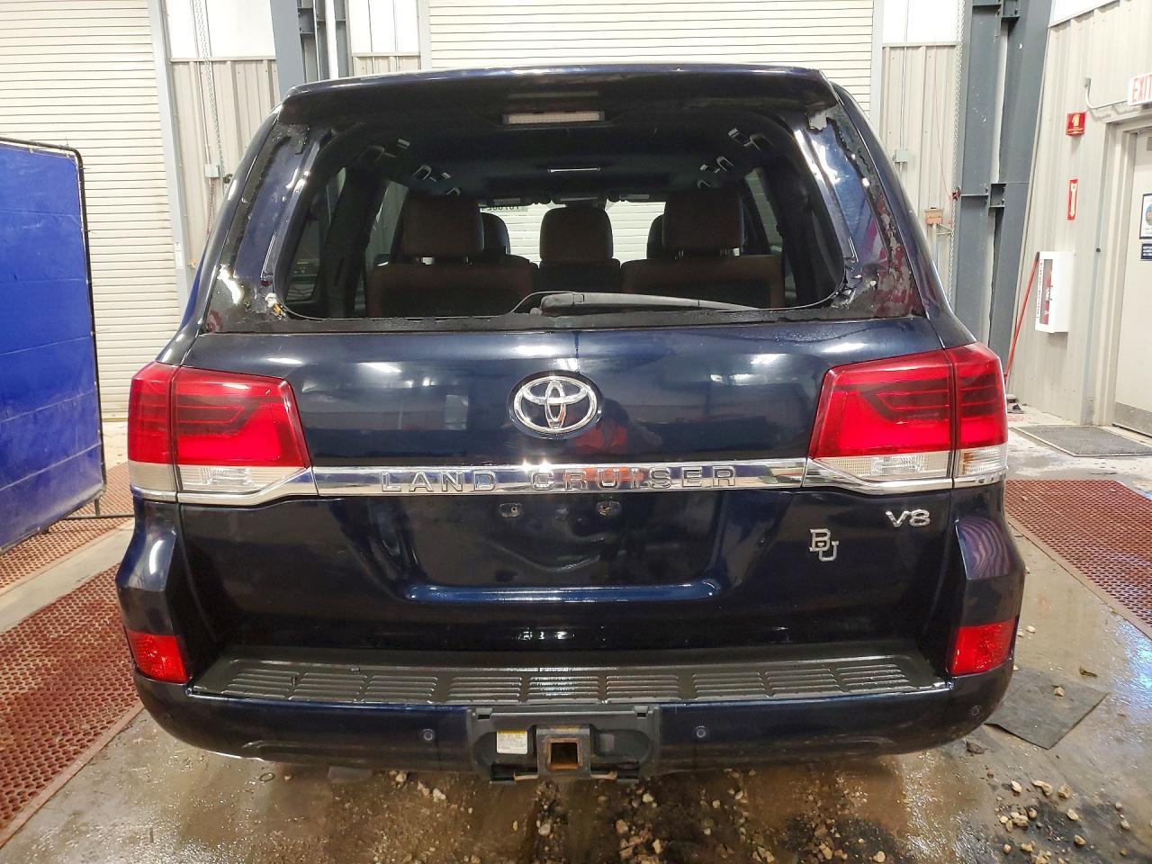 2016 Toyota Land Cruiser Base - zdjęcie 6