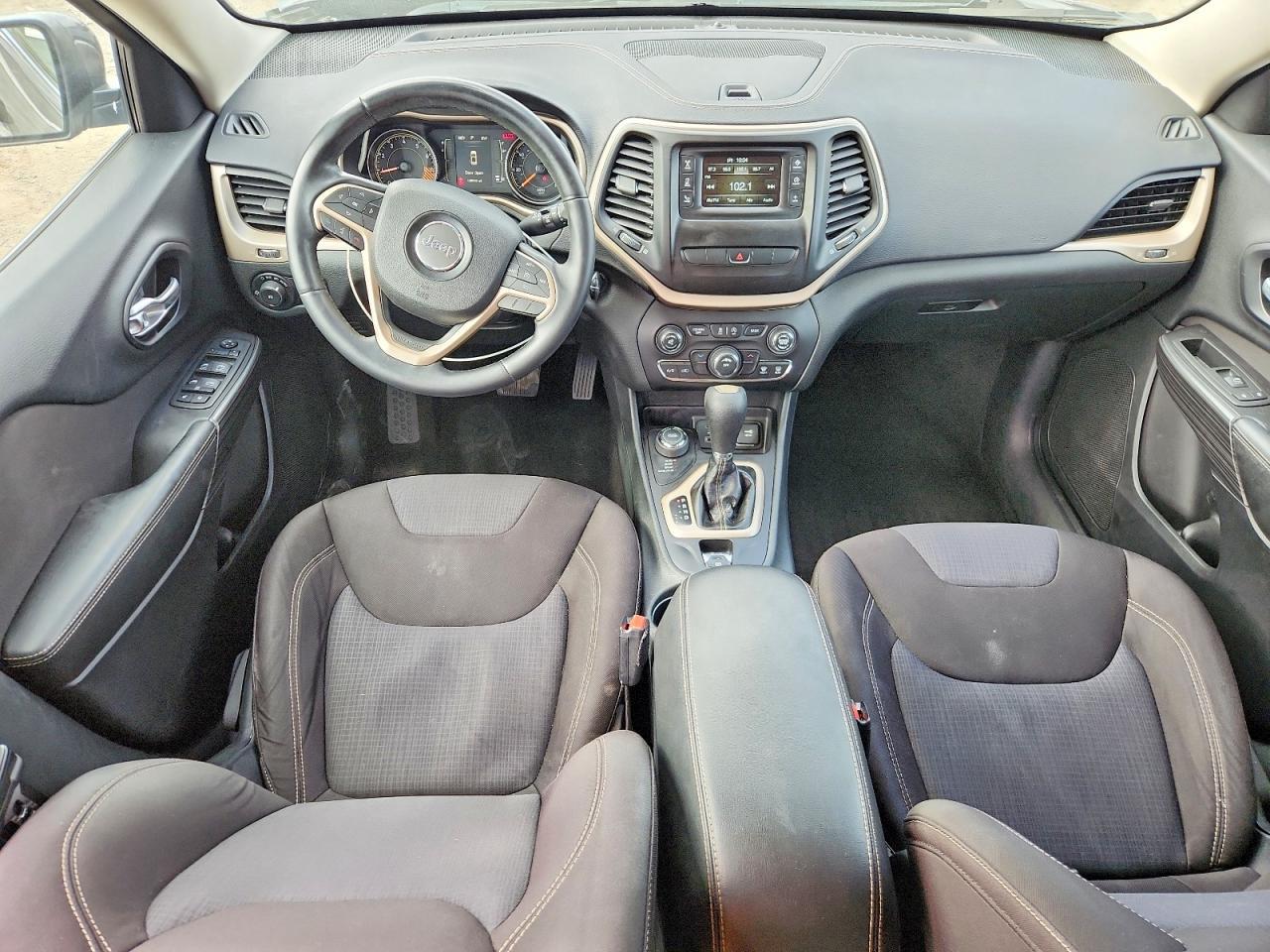 2015 Jeep Cherokee Latitude - zdjęcie 7