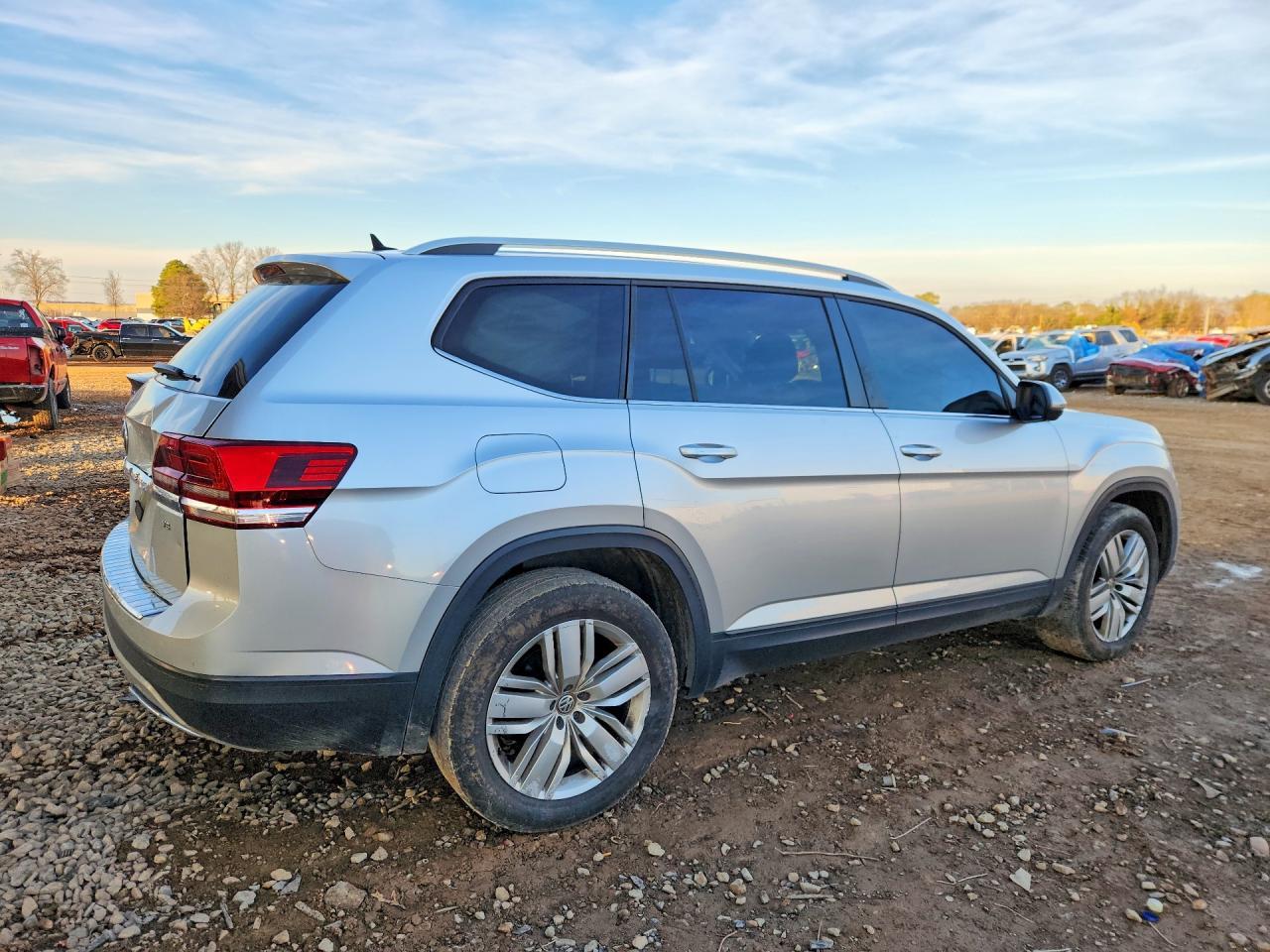 2019 Volkswagen Atlas Se - zdjęcie 3