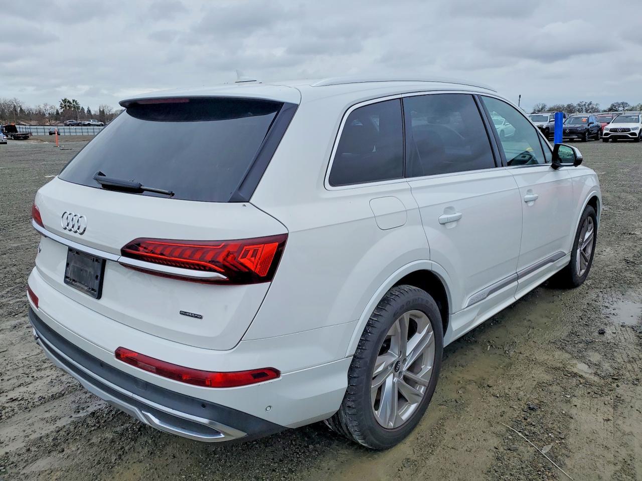 2021 Audi Q7 Premium Plus - zdjęcie 3