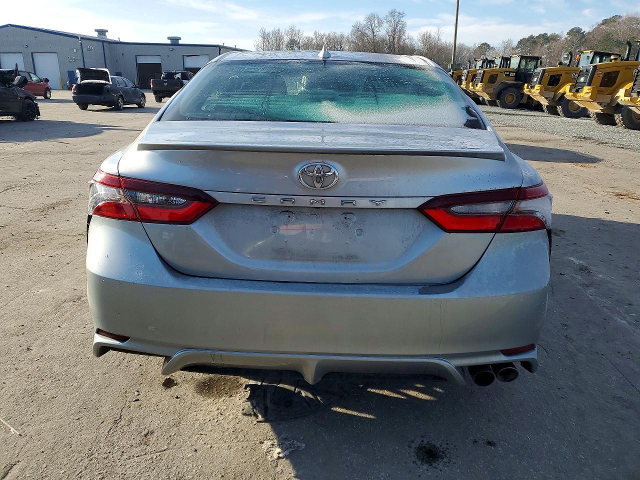 2024 Toyota Camry Se - zdjęcie 6