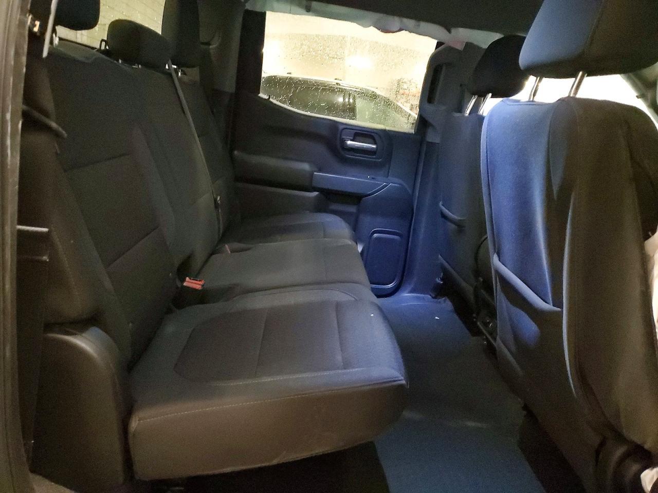 2021 Chevrolet Silverado K1500 Lt - zdjęcie 10