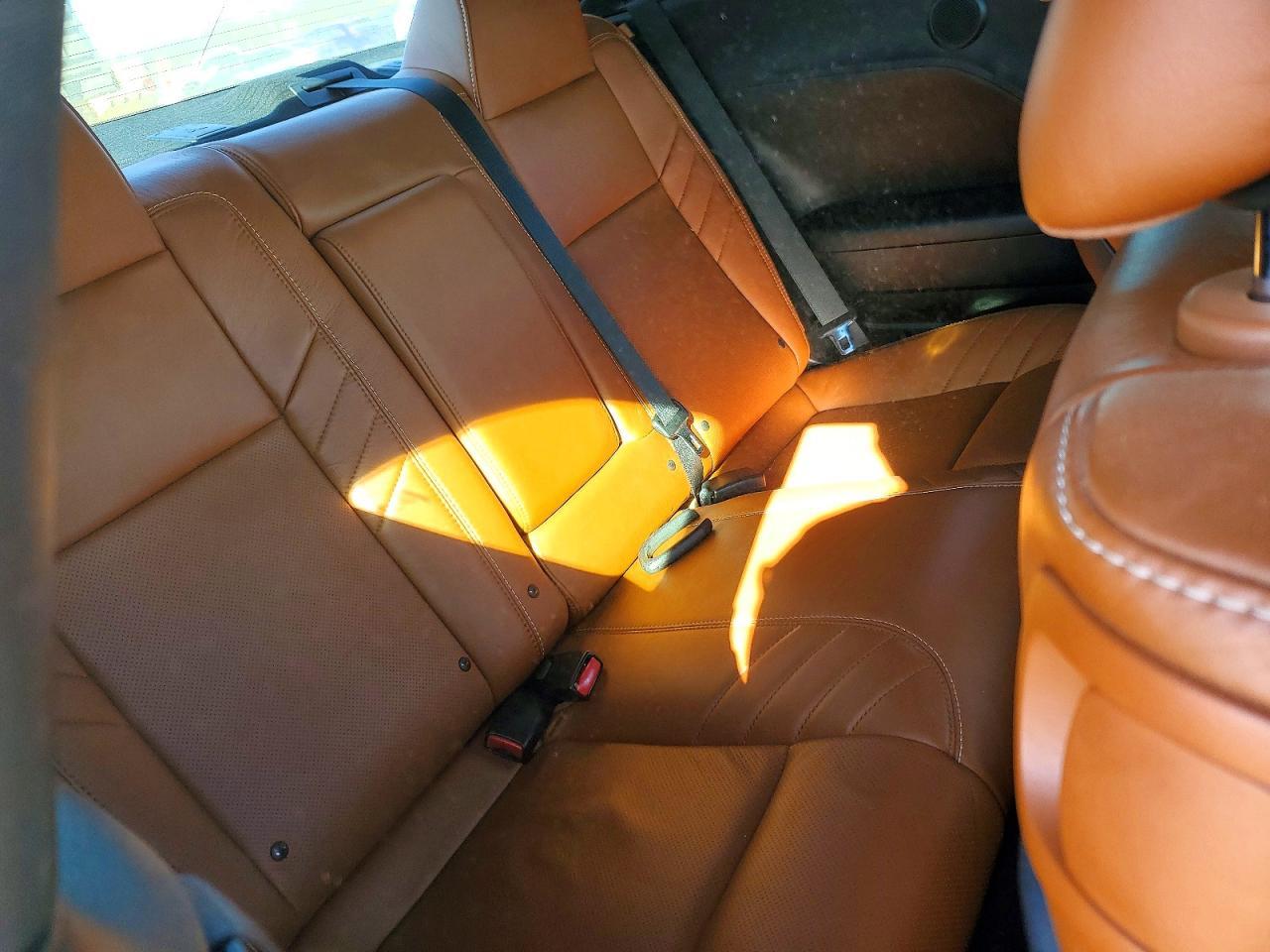 2016 Dodge Challenger Srt Hellcat - zdjęcie 10