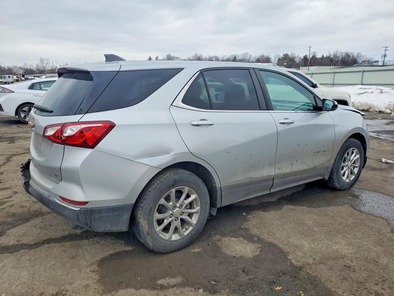 2021 Chevrolet Equinox Lt - zdjęcie 3