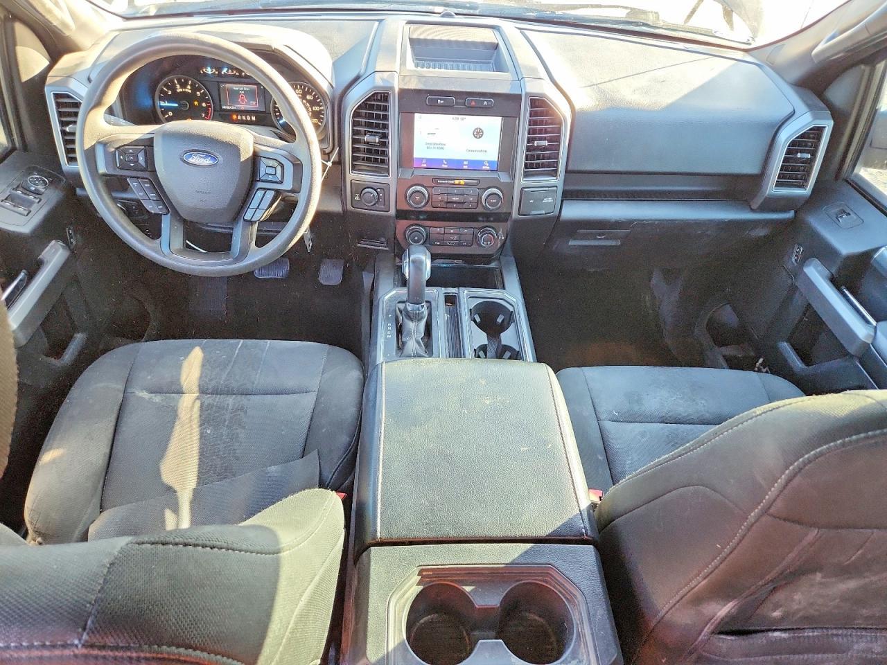 2020 Ford F150 Super Cab - zdjęcie 8