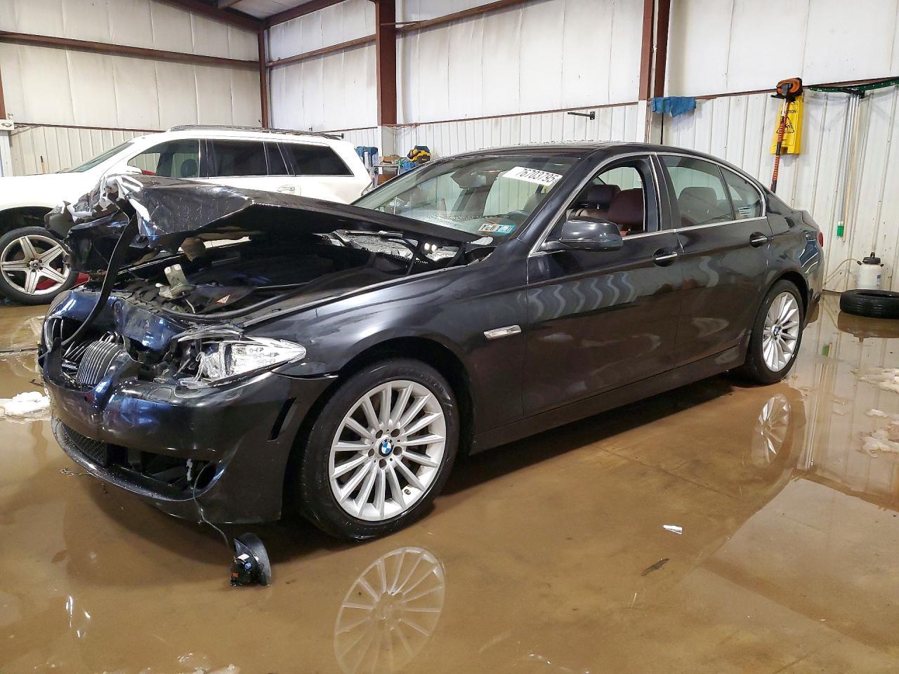2013 BMW 535 Xi - zdjęcie główne