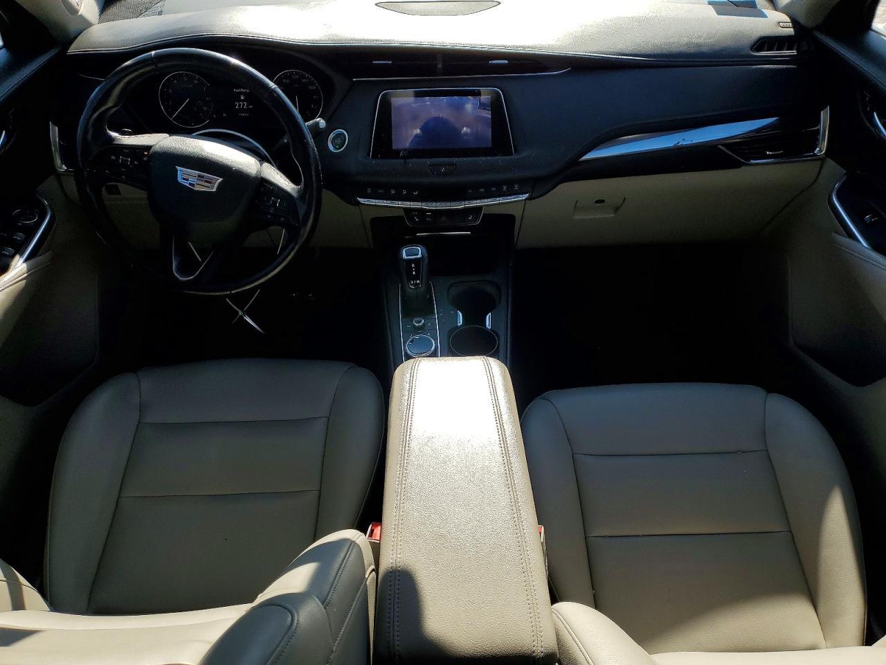 2019 Cadillac Xt4 Luxury - zdjęcie 8