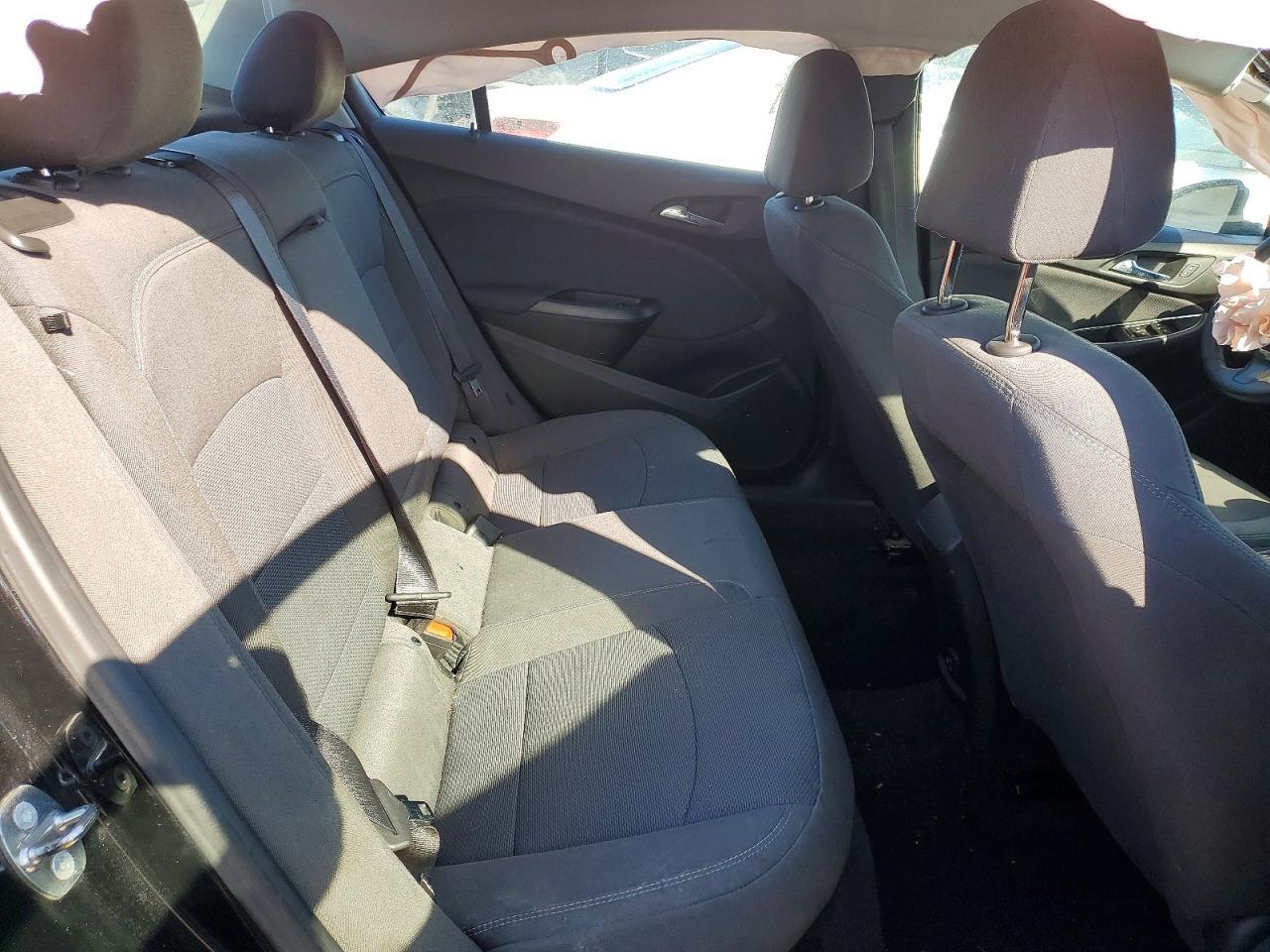 2019 Chevrolet Cruze Lt - zdjęcie 10