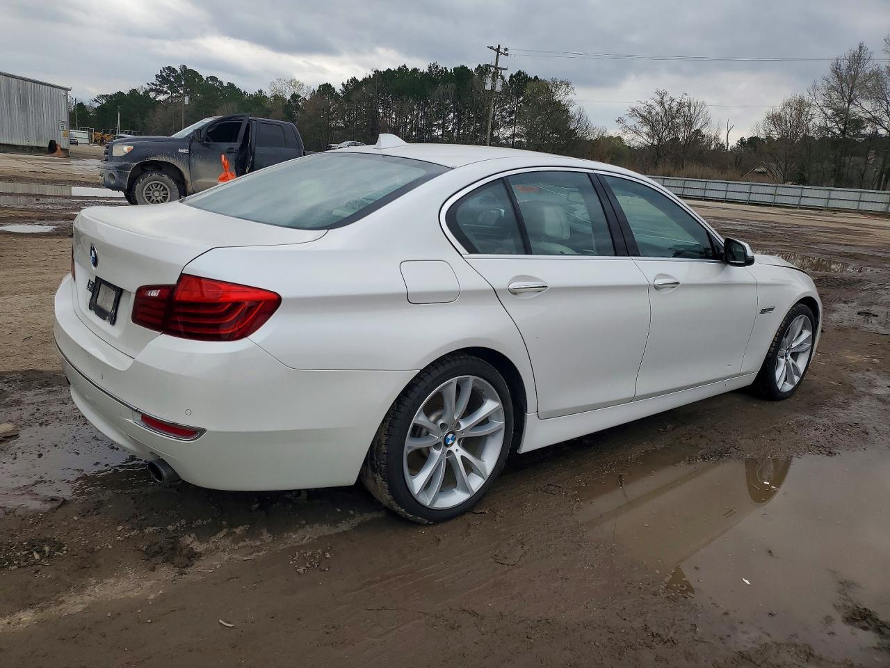 2014 BMW 535 I - zdjęcie 3
