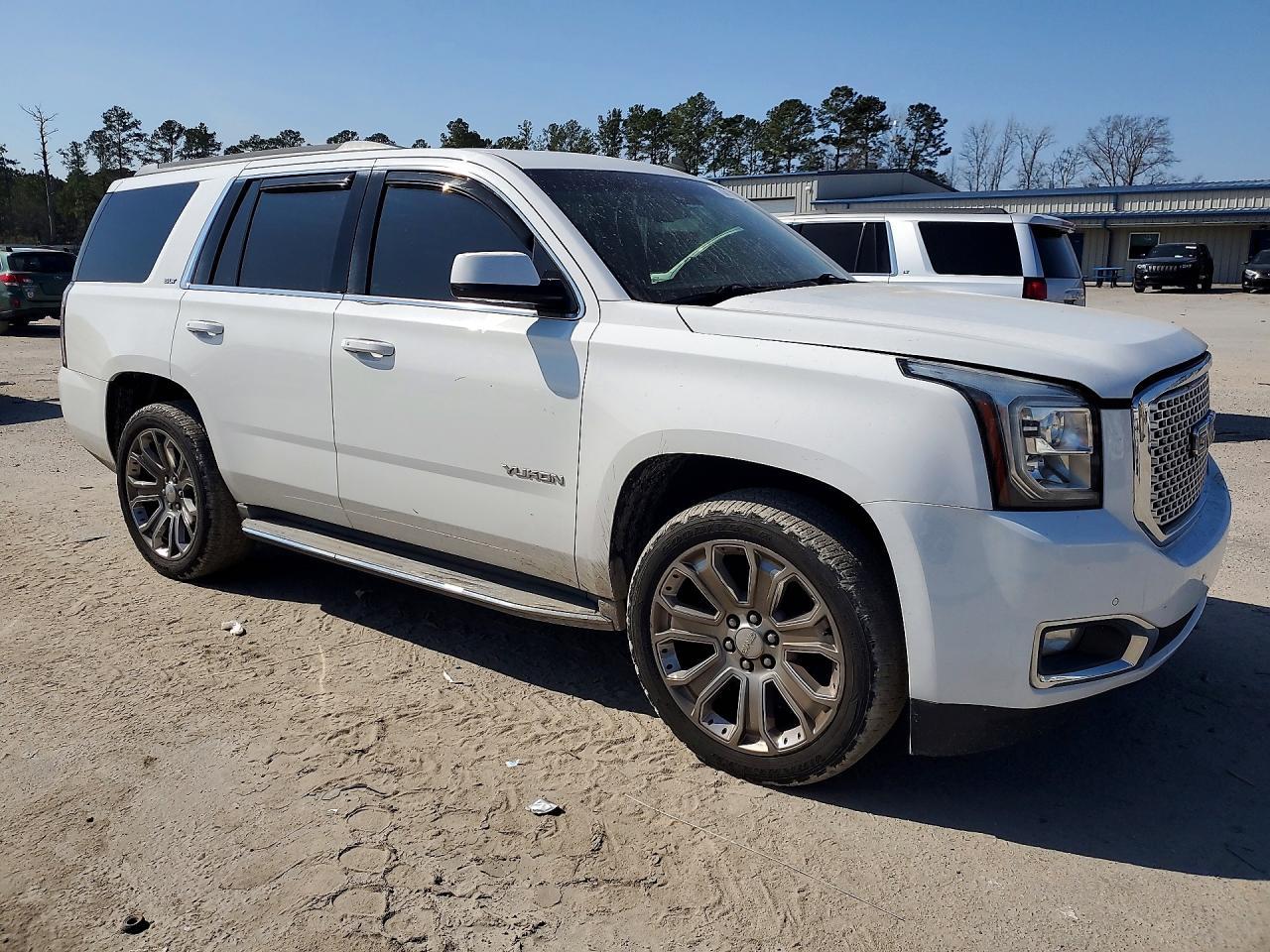 2015 GMC Yukon Slt - zdjęcie 4