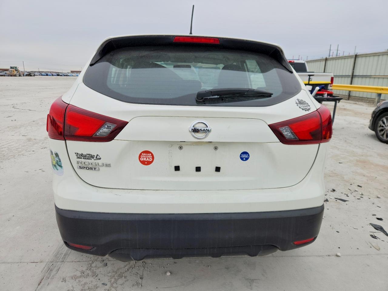 2019 Nissan Rogue Sport S - zdjęcie 6