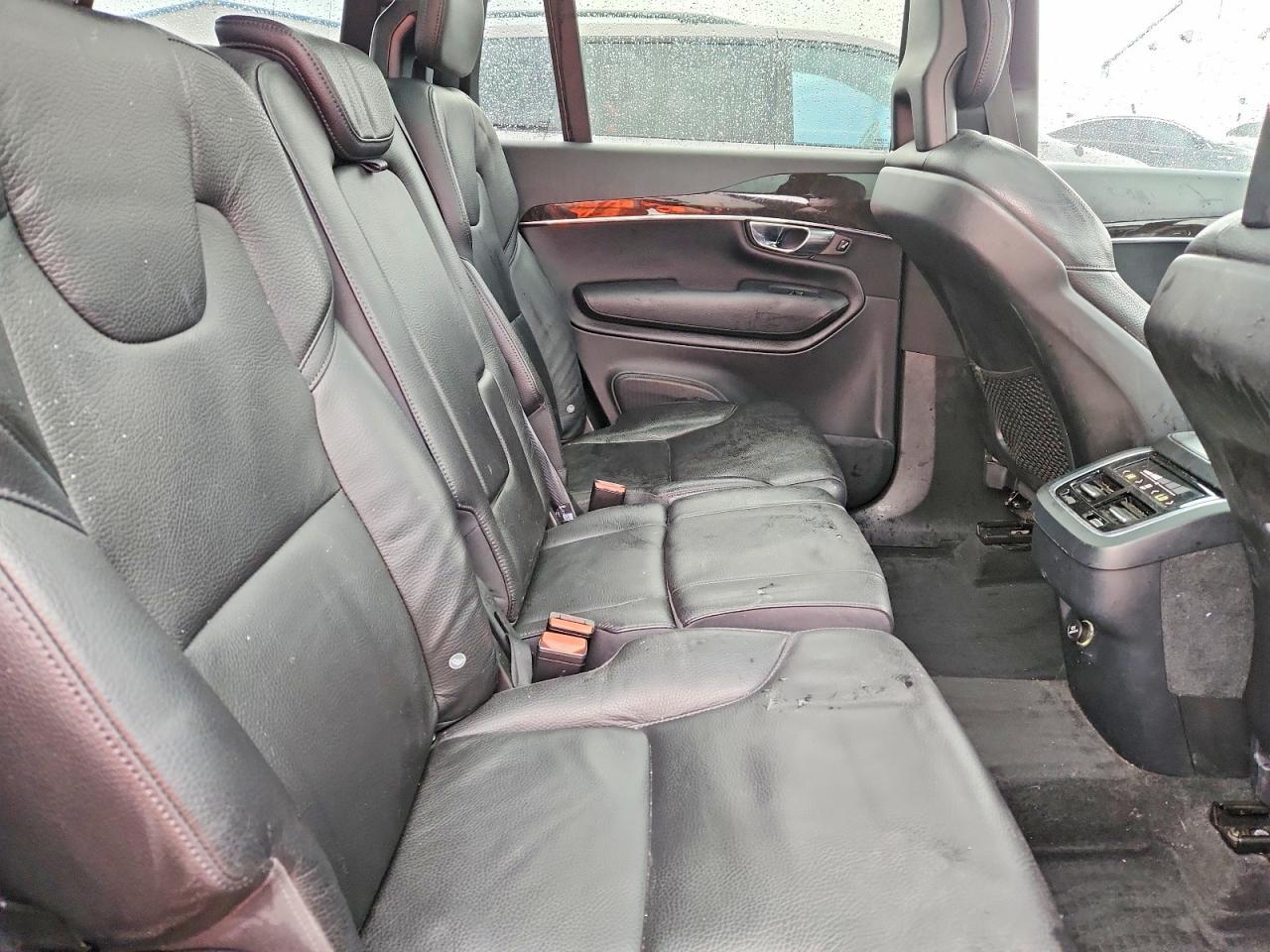 2017 Volvo Xc90 T6 - zdjęcie 11