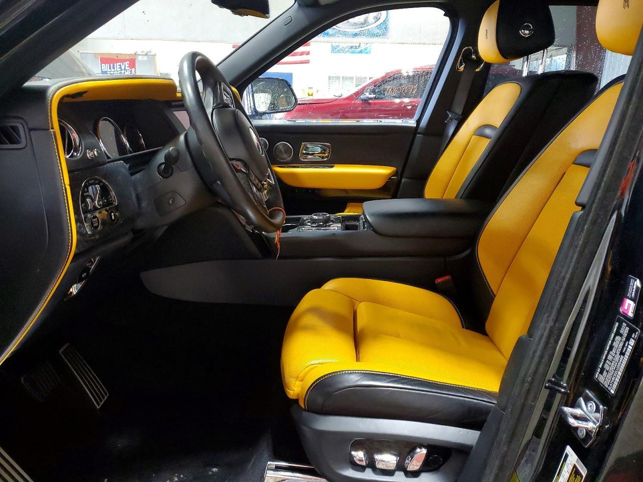 2020 Rolls-Royce Cullinan Black Badge - zdjęcie 7