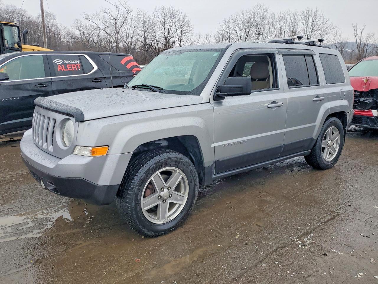 2016 Jeep Patriot Sport - zdjęcie główne