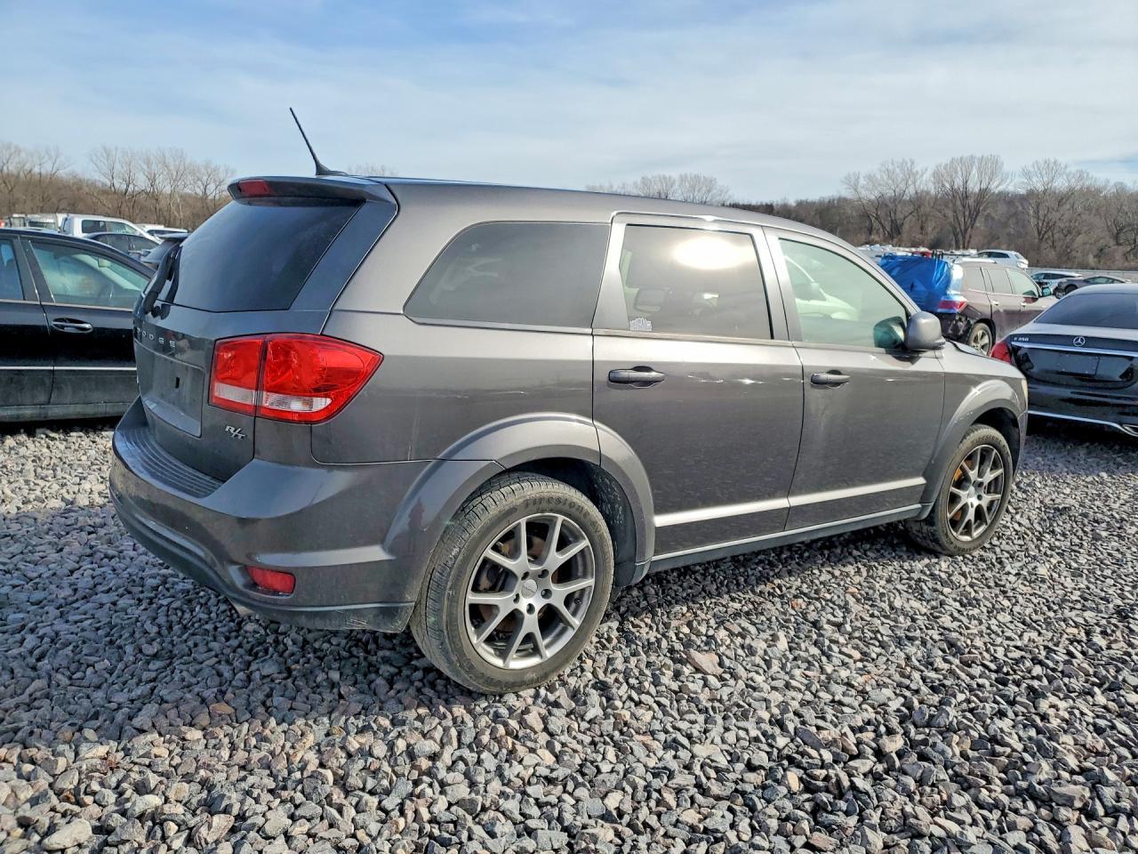 2016 Dodge Journey R/T - zdjęcie 3