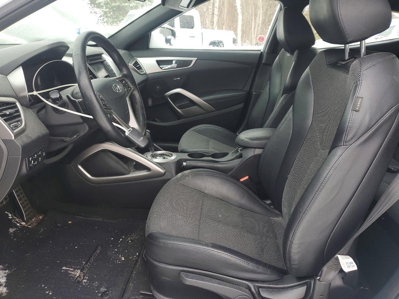 2016 Hyundai Veloster - zdjęcie 7