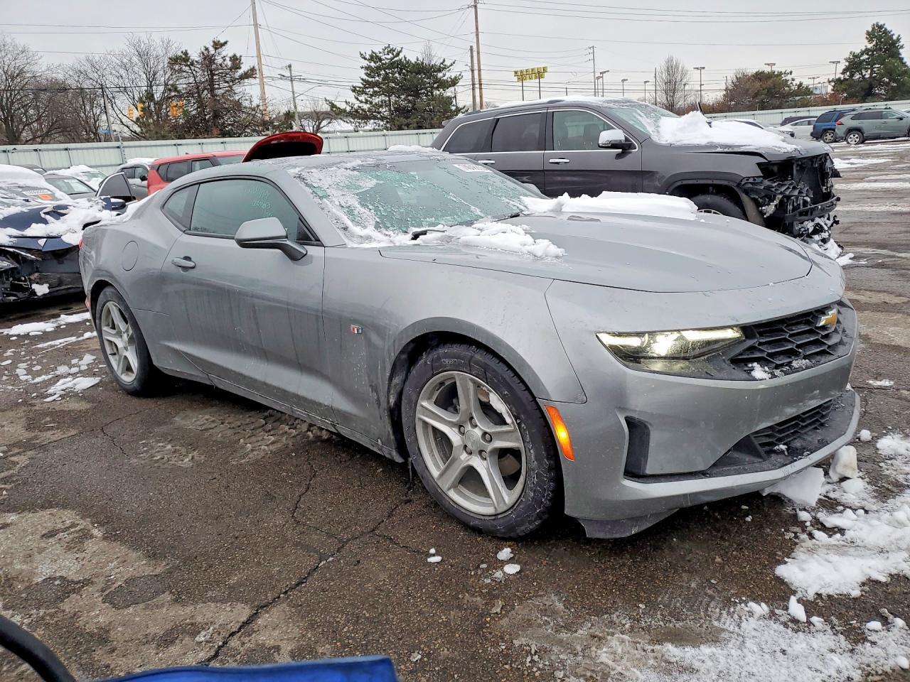 2023 Chevrolet Camaro Ls - zdjęcie 4