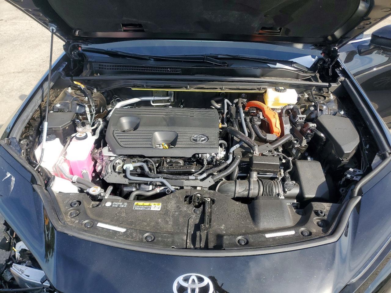 2025 Toyota Crown Signia Xle - zdjęcie 12