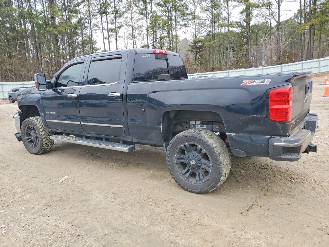 2016 Chevrolet Silverado K2500 Heavy Duty Ltz - zdjęcie 2