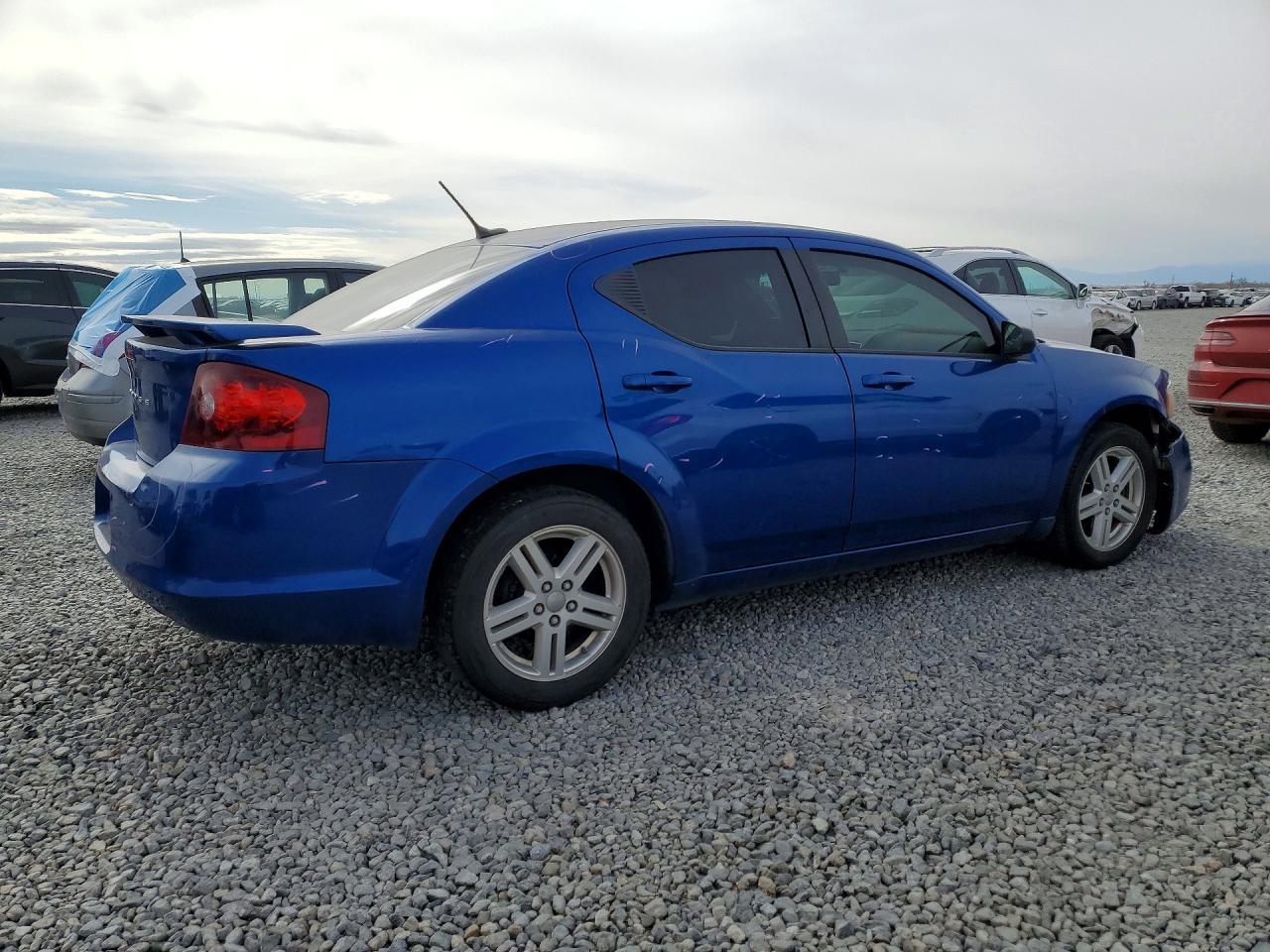 2013 Dodge Avenger Se - zdjęcie 3