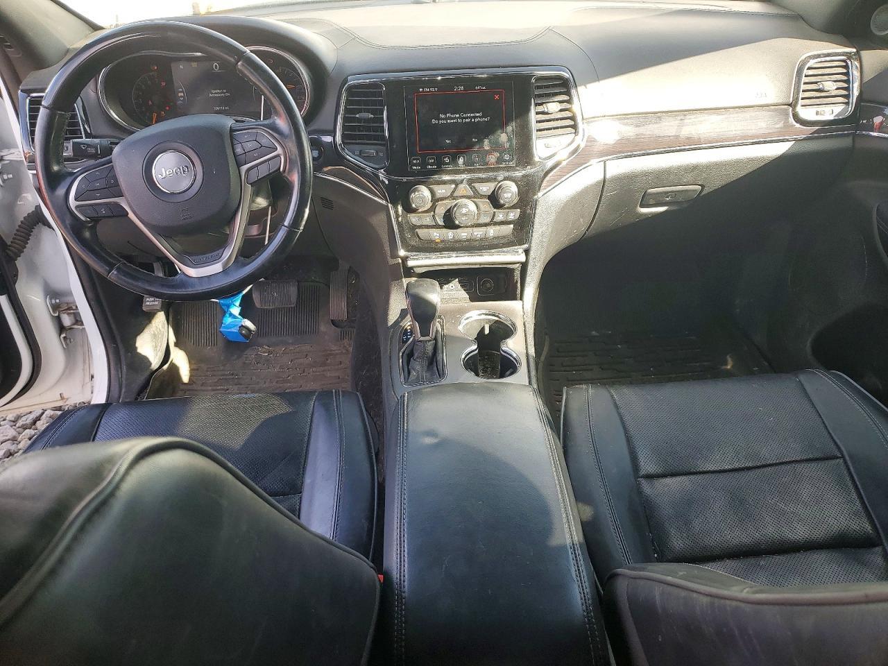 2020 Jeep Grand Cherokee Overland - zdjęcie 8