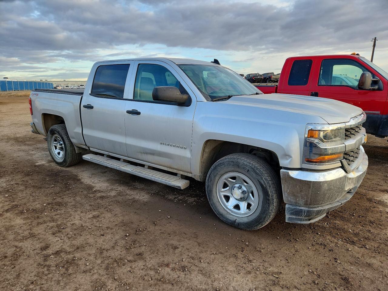 2017 Chevrolet Silverado K1500 - zdjęcie 4