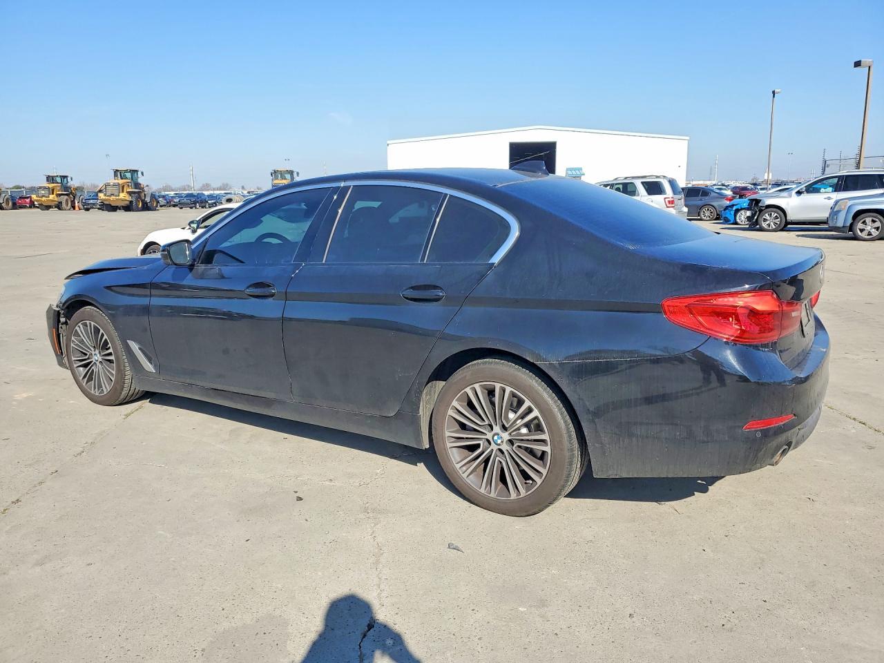 2019 BMW 530 I - zdjęcie 2