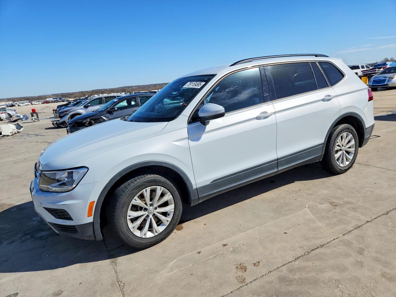 2018 Volkswagen Tiguan S - zdjęcie główne