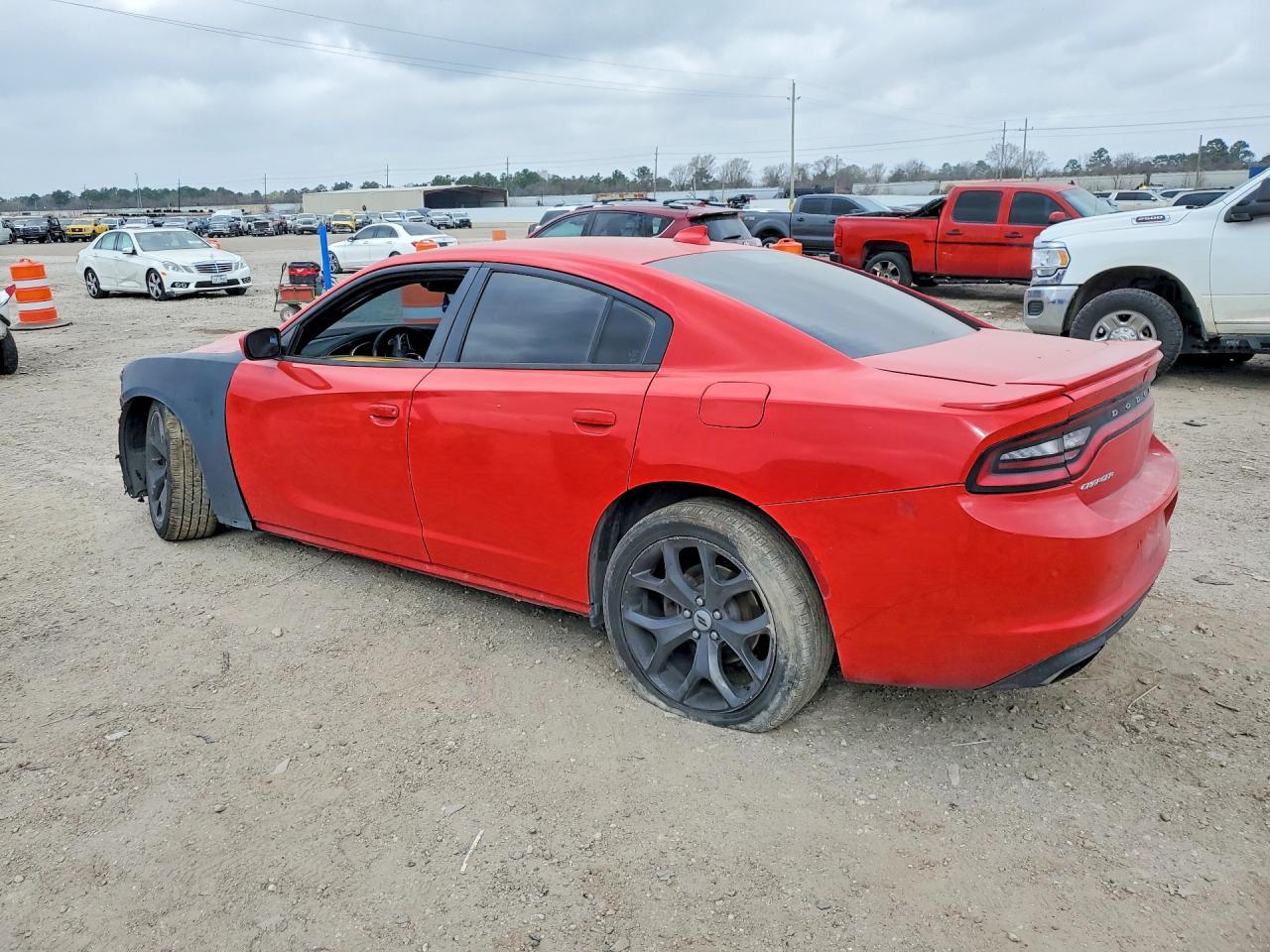 2018 Dodge Charger R - zdjęcie 2
