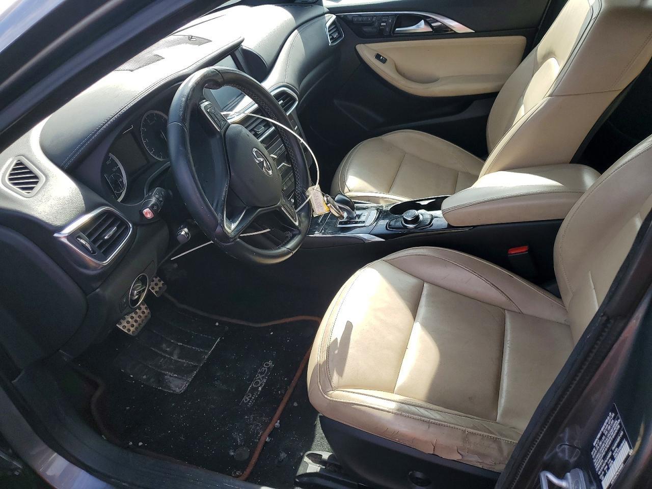 2018 Infiniti Qx30 Sport - zdjęcie 7