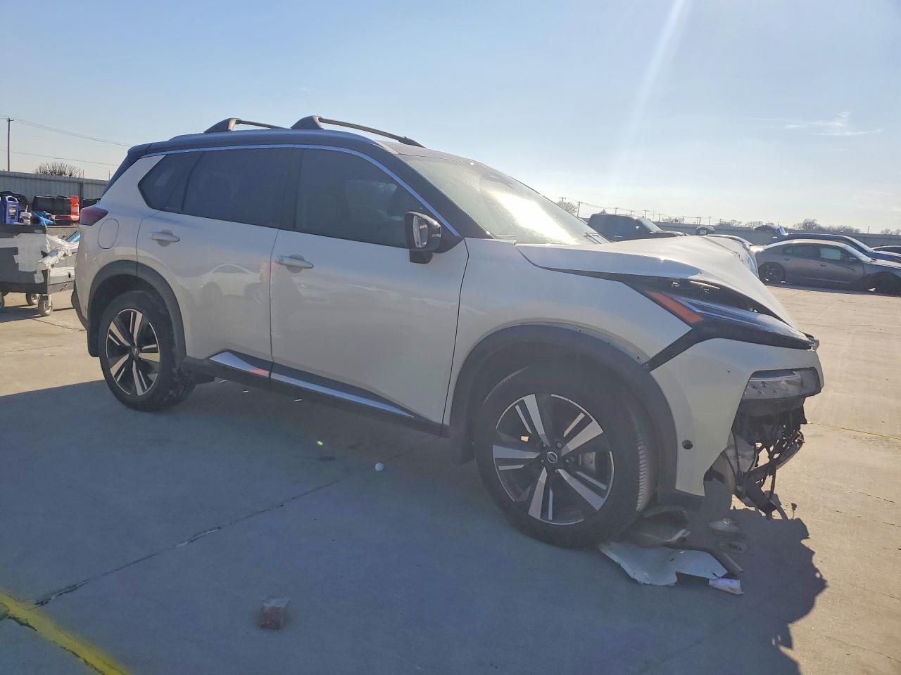 2021 Nissan Rogue Platinum - zdjęcie 4