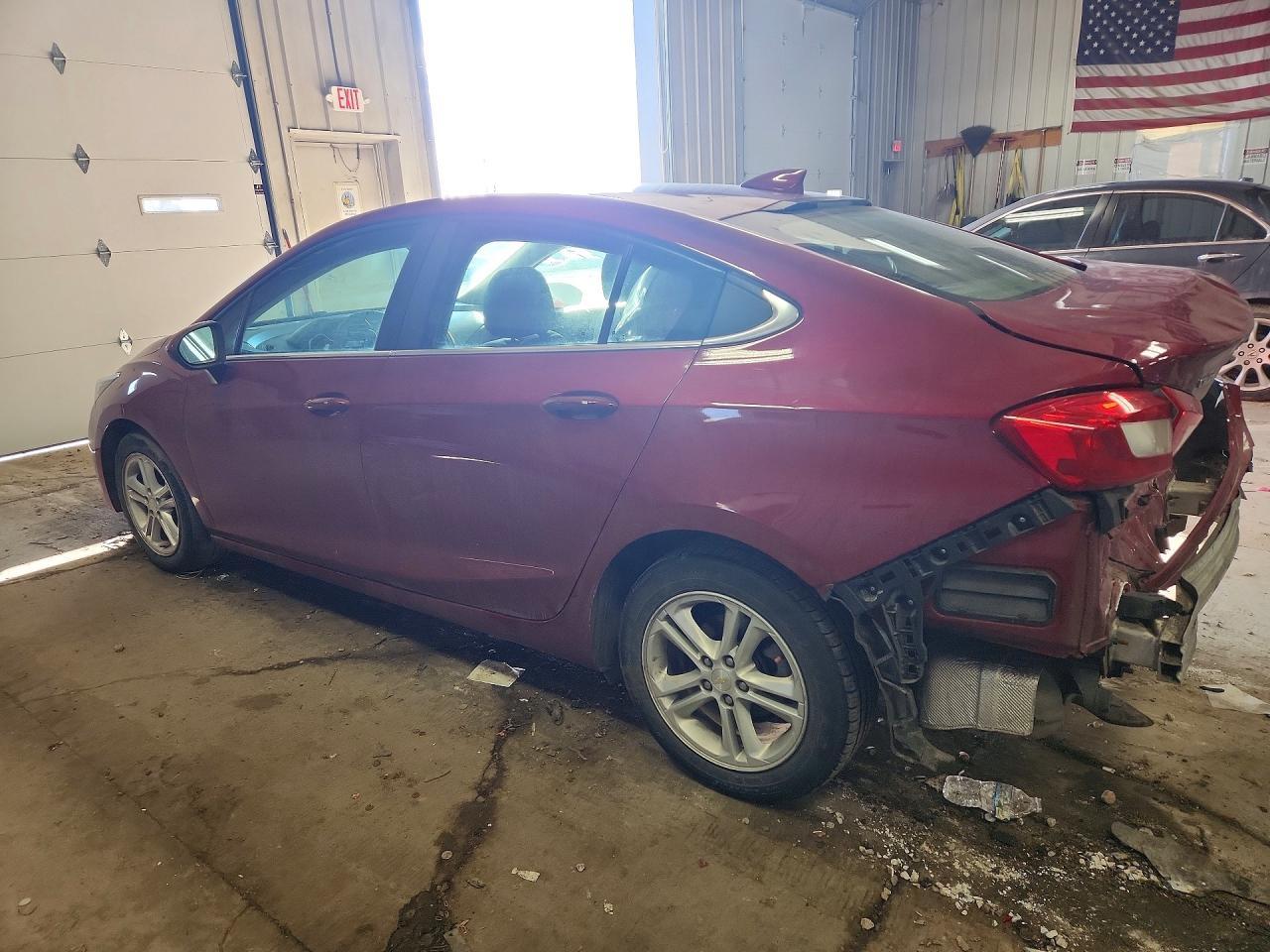 2017 Chevrolet Cruze Lt - zdjęcie 2