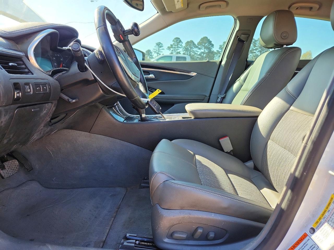 2016 Chevrolet Impala Lt - zdjęcie 7