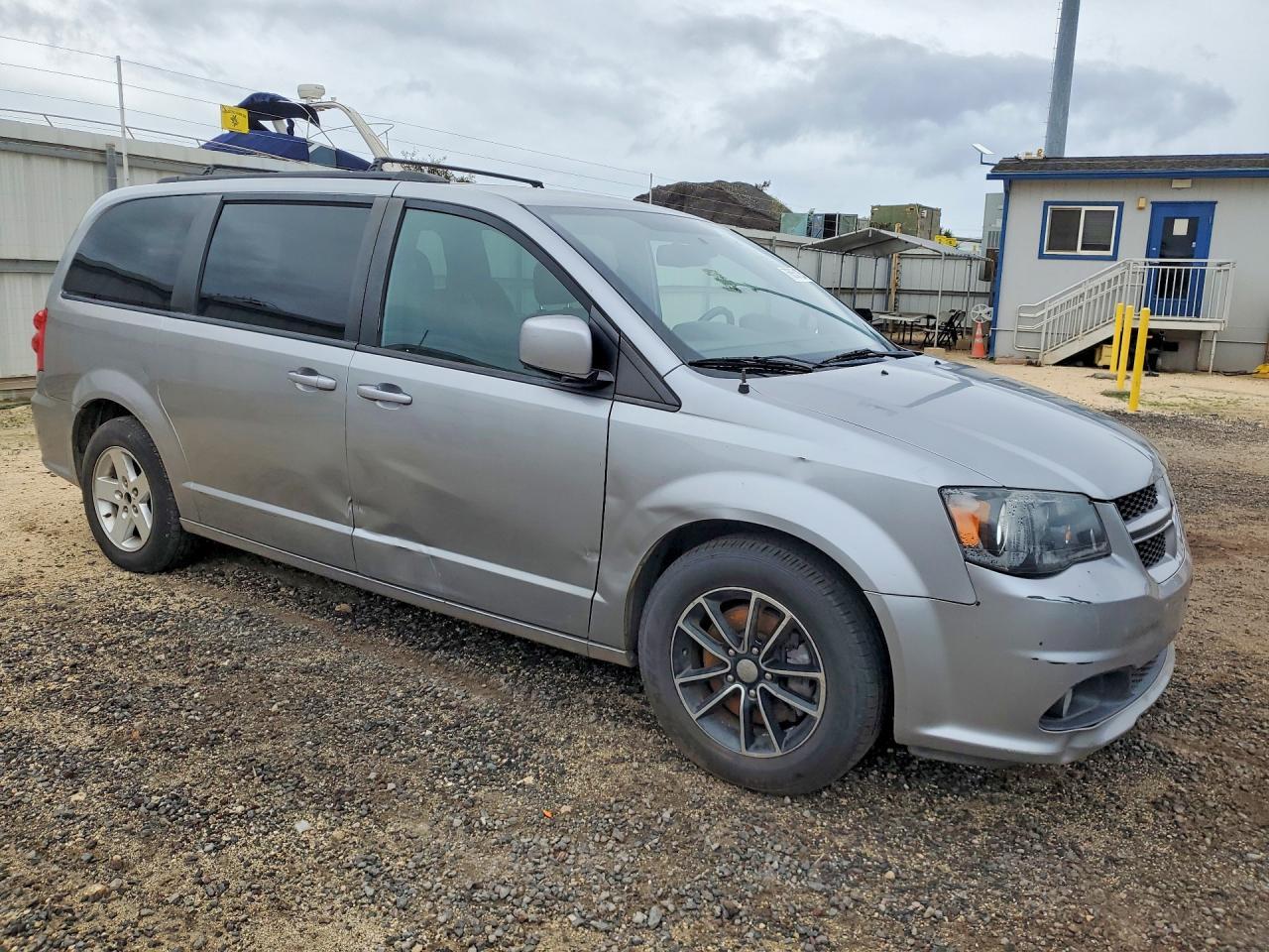 2018 Dodge Grand Caravan Gt - zdjęcie 4