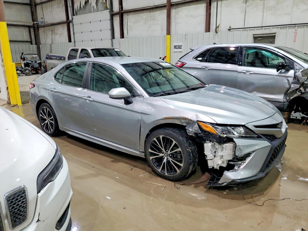 2019 Toyota Camry L - zdjęcie 4