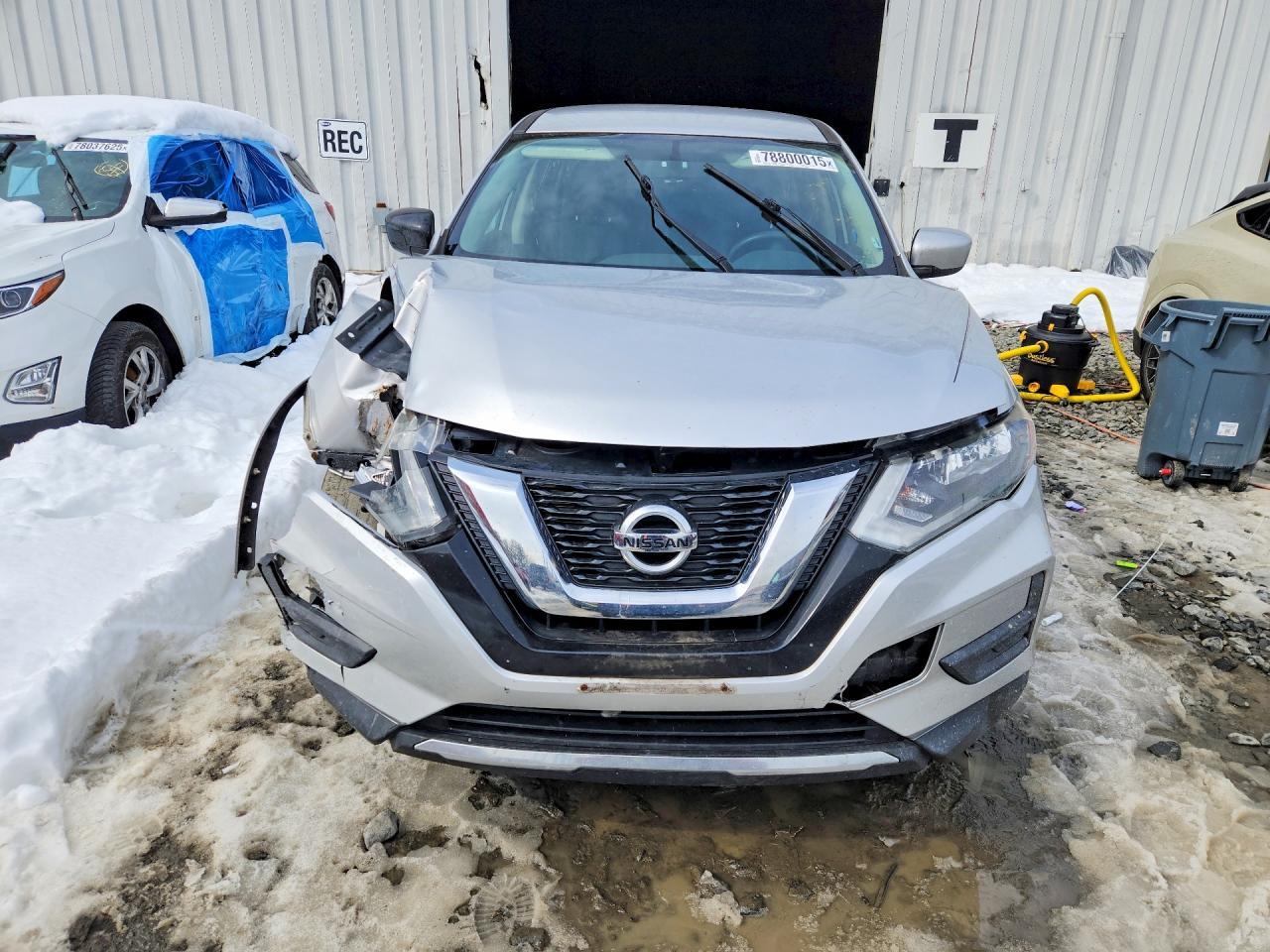 2017 Nissan Rogue S - zdjęcie 5