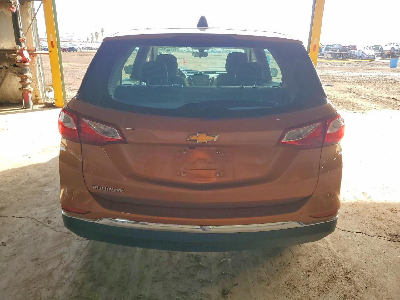 2018 Chevrolet Equinox Ls - zdjęcie 6