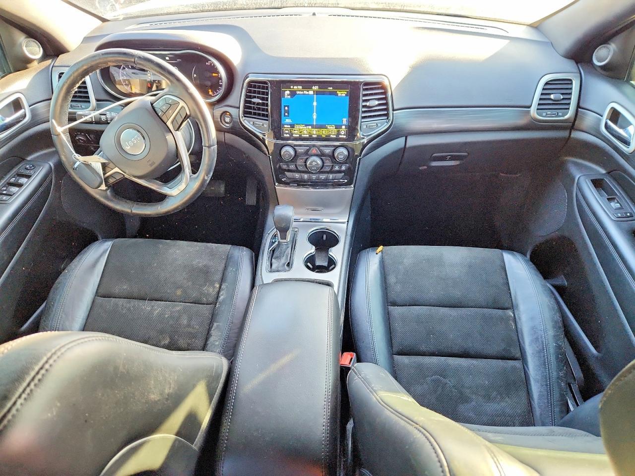 2021 Jeep Grand Cherokee Laredo - zdjęcie 8