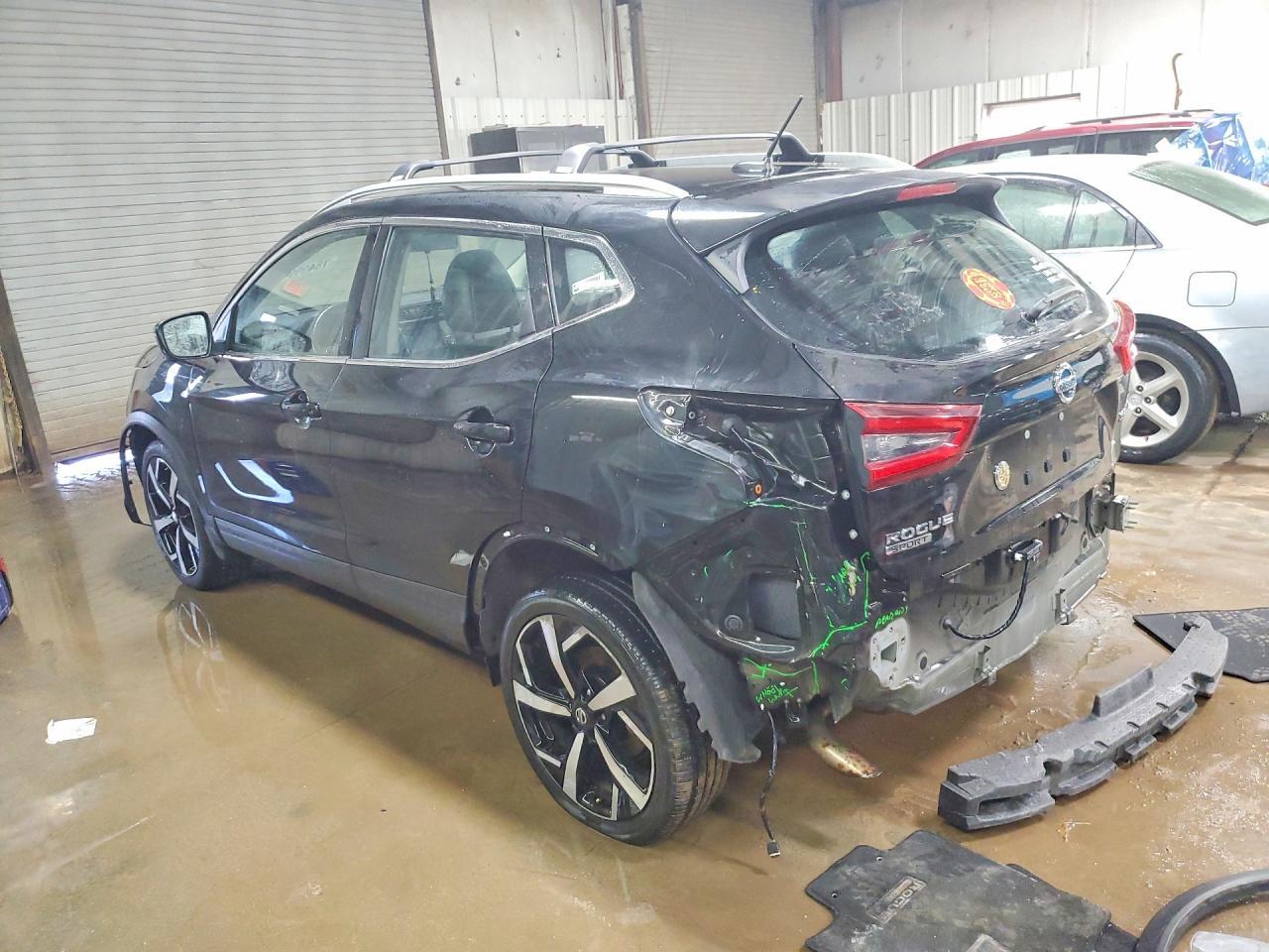 2022 Nissan Rogue Sport Sl - zdjęcie 2